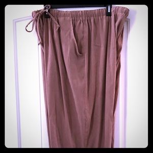 2/$10 Women’s dark tan pants, straight leg, 18/20W